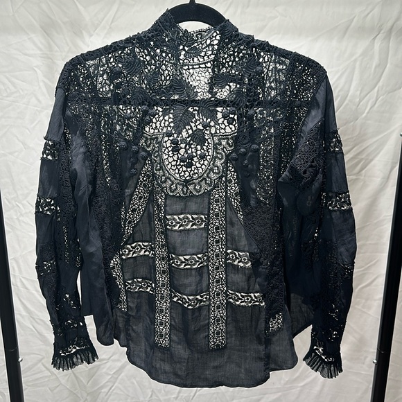 Luxury High Quality Petite Woman’s Blue Lace Long Sleeve Button Up - Picture 1 of 3